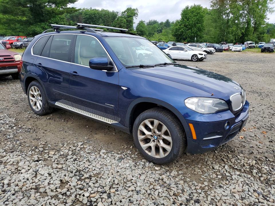 2013 BMW X5 VIN 5UXZV4C53D0B16176 COPART salvage auction — MECHANICAL, Nj - Certificate Of Title (P), sold $2,100 on 2026-07-29 (photo 4)