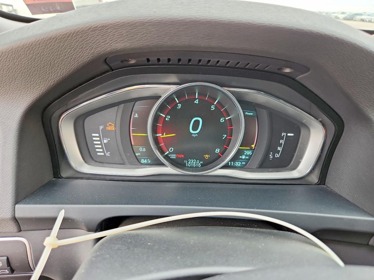 2015 Volvo S60 VIN YV140MFC3F1313129 COPART salvage auction — Side, TX - CERTIFICATE OF TITLE, sold $900 on 2026-07-09 (photo 9)