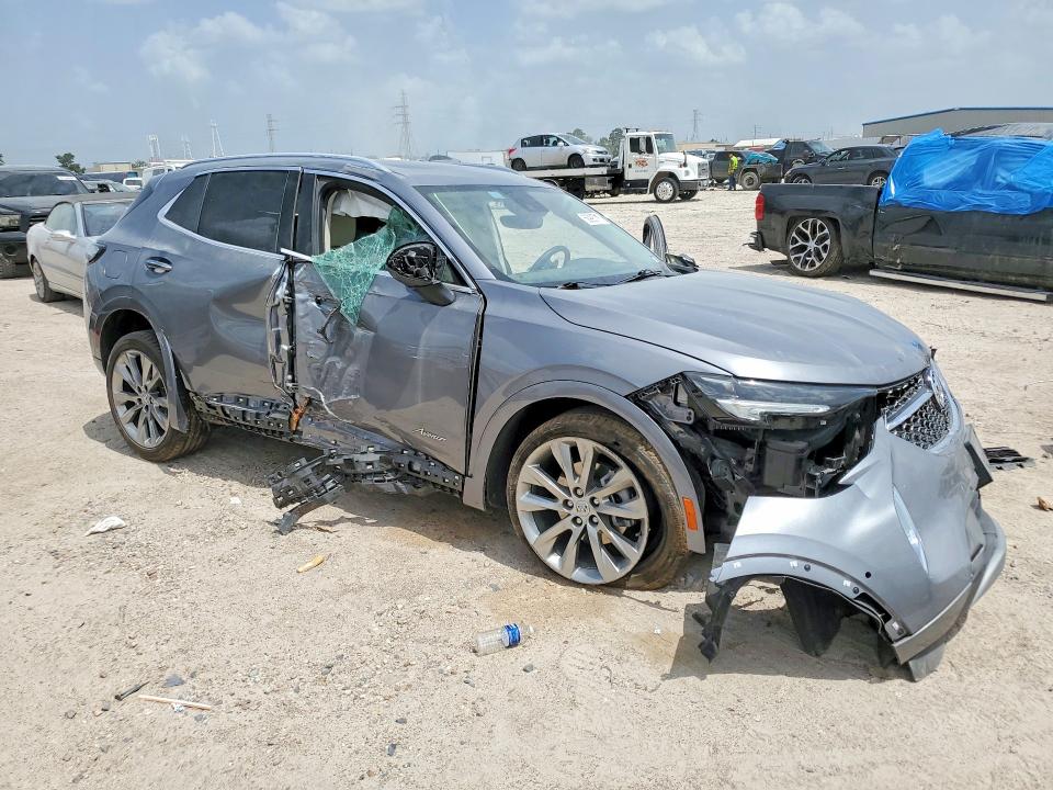 2022 Buick Envision VIN LRBFZSR42ND021190 COPART salvage auction — FRONT END, Tx - Salvage Vehicle Title, sold $800 on 2026-07-10 (photo 4)