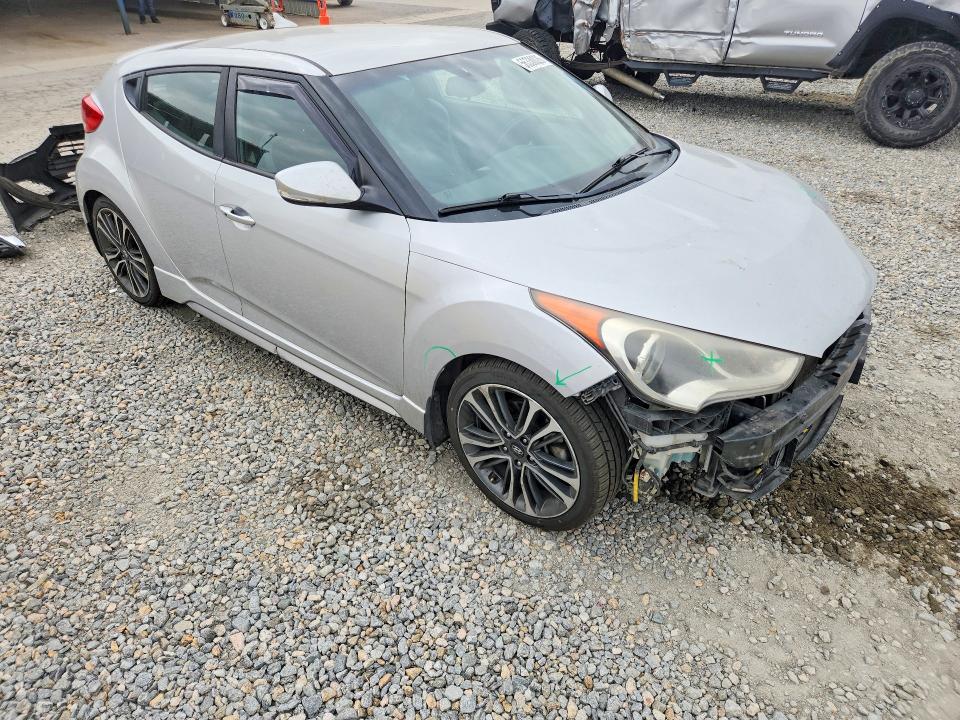 2016 Hyundai Veloster VIN KMHTC6AE5GU273032 COPART salvage auction — FRONT END, Co - Public - Salvage Title, sold $475 on 2026-07-09 (photo 4)