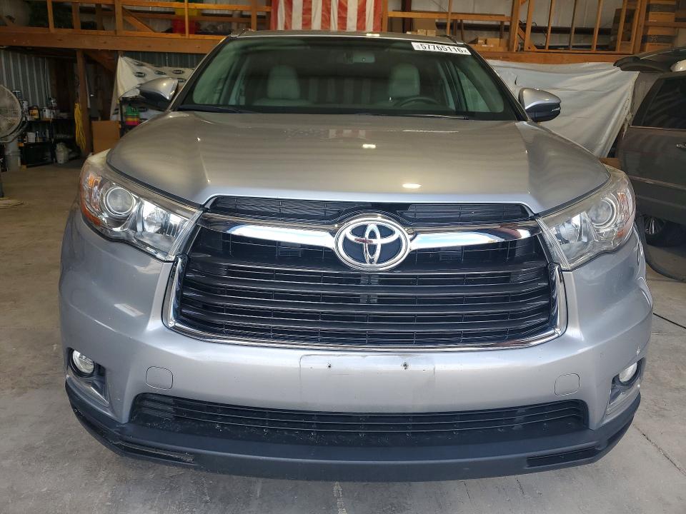 2016 Toyota VIN 5TDDKRFHXGS313254 COPART salvage auction — SIDE, Mo - Salvage Certificate Of Title, sold $9,200 on 2026-07-27 (photo 5)