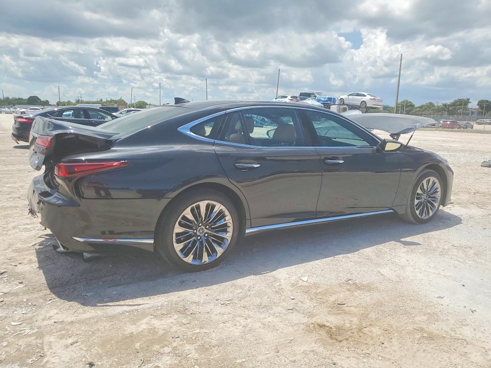 2021 Lexus Ls 500 VIN JTHD51FF3M5014339 COPART salvage auction — FRONT END, FL - CERT OF TITLE SLVG REBUILDABLE, sold $0 on 2026-10-15 (photo 3)