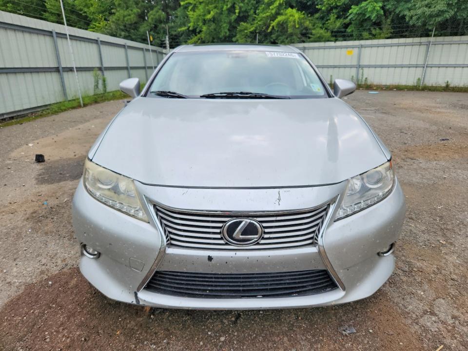 2014 Lexus VIN JTHBK1GG0E2107362 COPART salvage auction — REAR END, Id - Salvage Certificate Of Title, sold $550 on 2026-07-23 (photo 5)