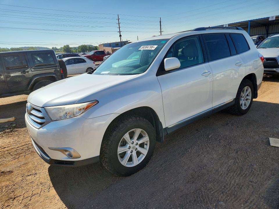 2013 Toyota Highlander VIN 5TDBK3EH1DS220463 COPART salvage auction — UNDERCARRIAGE, CO - DIS/DLR/EXP ONLY CLEAN TITLE, sold $2,800 on 2026-07-27 (photo 1)