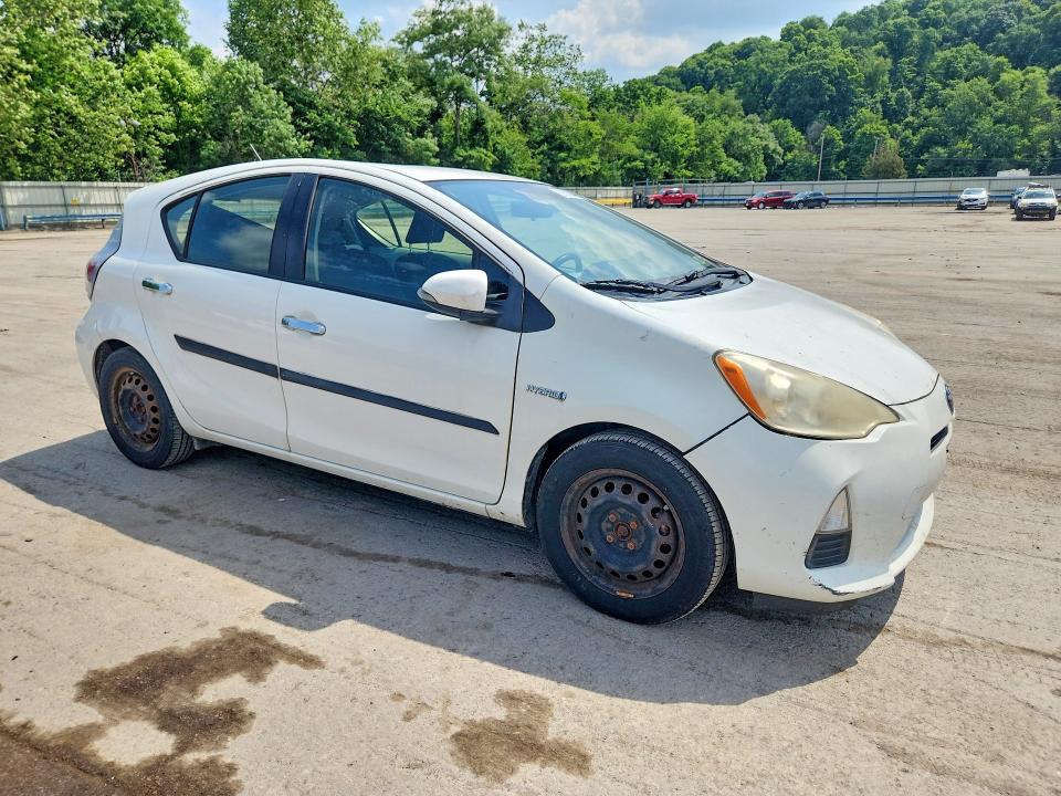 2012 Toyota Prius VIN JTDKDTB35C1512941 COPART salvage auction — MINOR DENT/SCRATCHES, Pa - Reconstructed Clean, sold $1,100 on 2026-07-09 (photo 4)