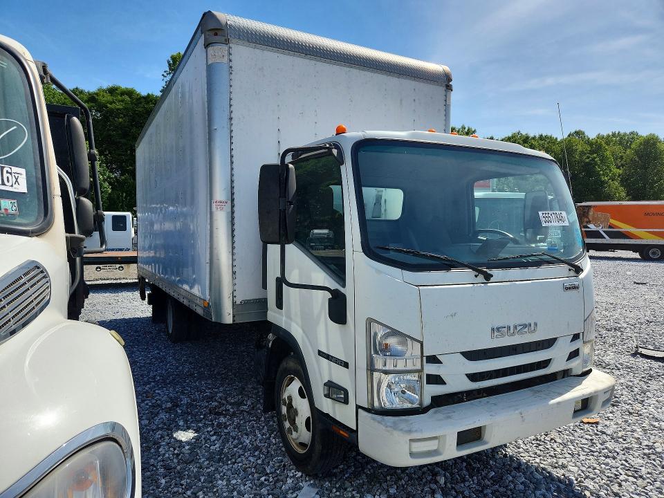 2017 Isuzu Npr VIN JALE5W164H7303197 COPART salvage auction — MINOR DENT/SCRATCHES, Wv - Certificate Of Title, sold $9,600 on 2026-07-29 (photo 4)