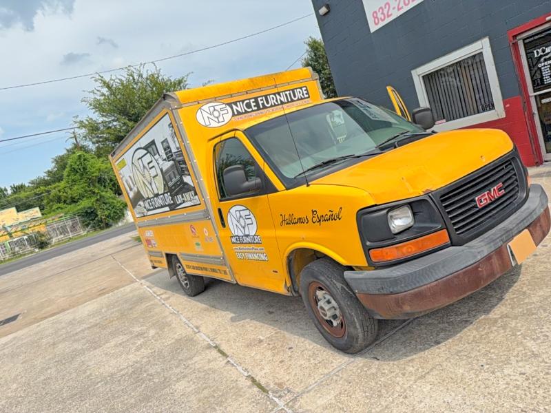 2004 Gmc Savana VIN 1GDGG31V141906479 COPART salvage auction — MINOR DENT/SCRATCHES, Tx - Certificate Of Title (P), sold $625 on 2026-07-02 (photo 1)