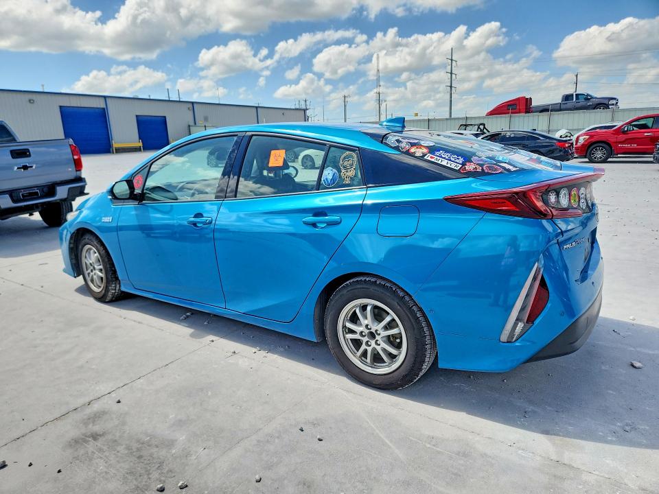 2020 Toyota Prius VIN JTDKARFP3L3132087 COPART salvage auction — SIDE, TX - SALVAGE VEHICLE TITLE (P), sold $3,450 on 2026-07-28 (photo 2)