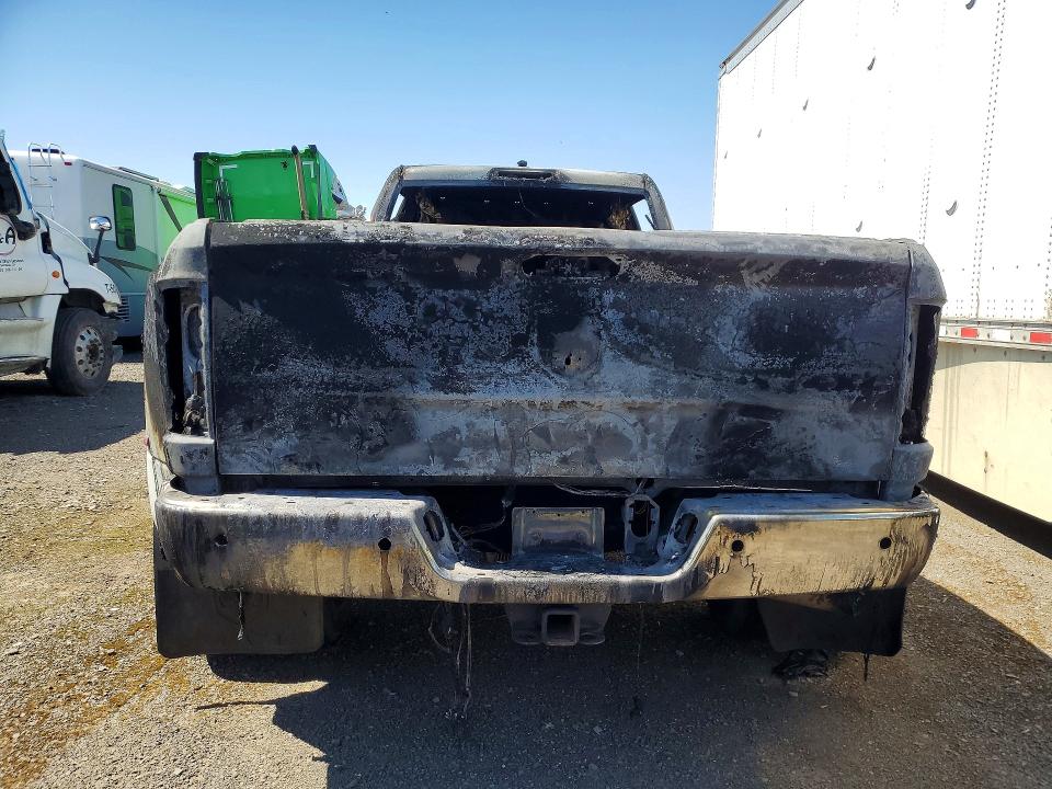 2016 Ram 3500 VIN 3C63RRGL8GG263325 COPART salvage auction — BURN, Or - Salvage Title Certificate, sold $1,600 on 2026-08-11 (photo 6)