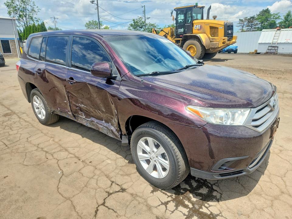 2012 Toyota VIN 5TDBK3EH5CS159486 COPART salvage auction — SIDE, Ct - Cert Of Title-Salvage, sold $475 on 2026-07-21 (photo 4)