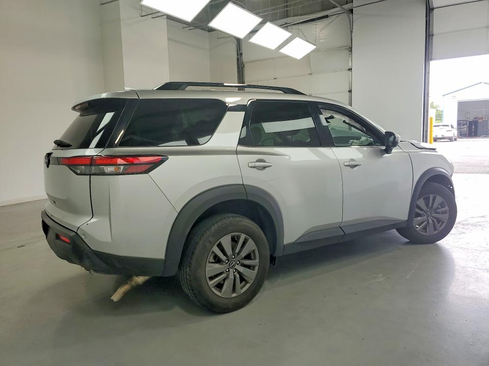 2025 Nissan Pathfinder VIN 5N1DR3BC1SC237898 COPART salvage auction — FRONT END, Fl - Certificate Of Destruction (P), sold $4,100 on 2026-07-06 (photo 3)
