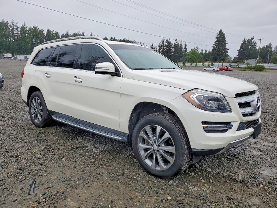2014 Mercedes-benz Gl-klasse VIN 4JGDF7CE8EA324634 COPART salvage auction — MINOR DENT/SCRATCHES, Wa - Vehicle Cert Of Ownership-Titl, sold $4,200 on 2026-07-02 (photo 4)