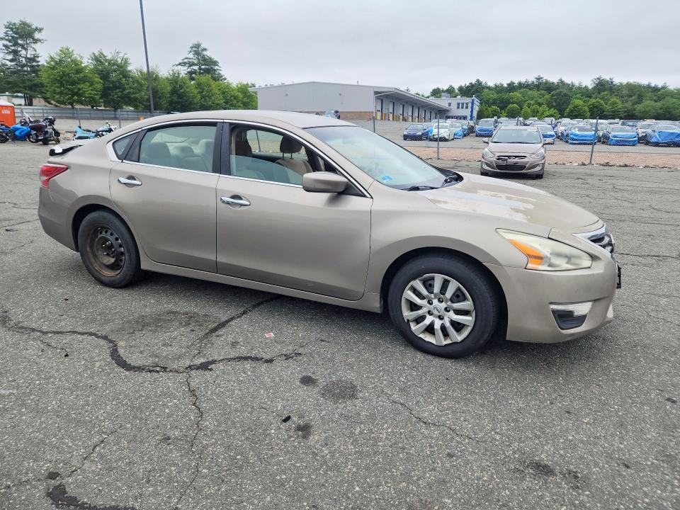 2013 Nissan VIN 1N4AL3AP9DN528532 COPART salvage auction — REAR END, Ri - Salvage Certificate Of Title, sold $450 on 2026-07-23 (photo 4)