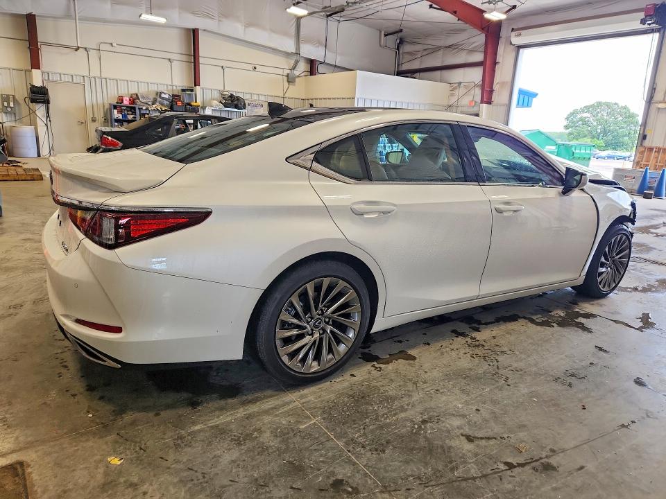 2025 Lexus ES VIN 58AFZ1B19SU218871 COPART salvage auction — FRONT END, Wi - Cert Of Title-Claim Paid, sold $27,250 on 2026-07-07 (photo 3)