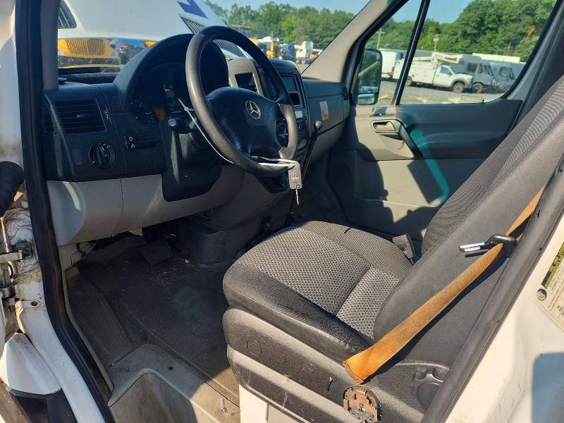 2011 Mercedes-benz Sprinter VIN WD3PE8CB6B5573741 COPART salvage auction — MINOR DENT/SCRATCHES, Nj - Certificate Of Title, sold $150 on 2026-07-21 (photo 8)