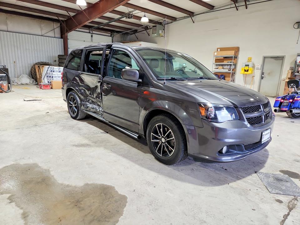 2019 Dodge VIN 2C4RDGEG8KR579760 COPART salvage auction — SIDE, Pa - Certificate Of Salvage, sold $1,500 on 2026-07-31 (photo 4)