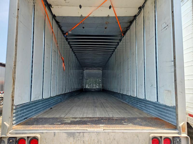 2016 Utility tr VIN 1UYVS2533GG477071 COPART salvage auction — NORMAL WEAR, VA - CERT OF TITLE - SALVAGE, sold $25 on 2026-08-27 (photo 6)