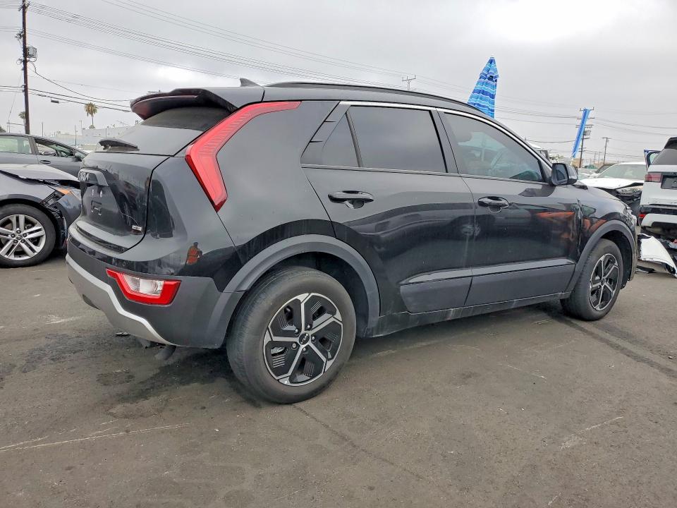 2025 Kia Niro VIN KNDCR3LE7S5219555 COPART salvage auction — FRONT END, In - Cert Of Title-Salvage Title, sold $5,300 on 2026-07-15 (photo 3)