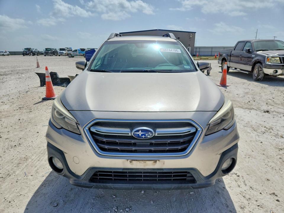 2018 Subaru Outback VIN 4S4BSANC8J3287742 COPART salvage auction — REAR END, Tx - Salvage Vehicle Title, sold $5,000 on 2026-07-09 (photo 5)