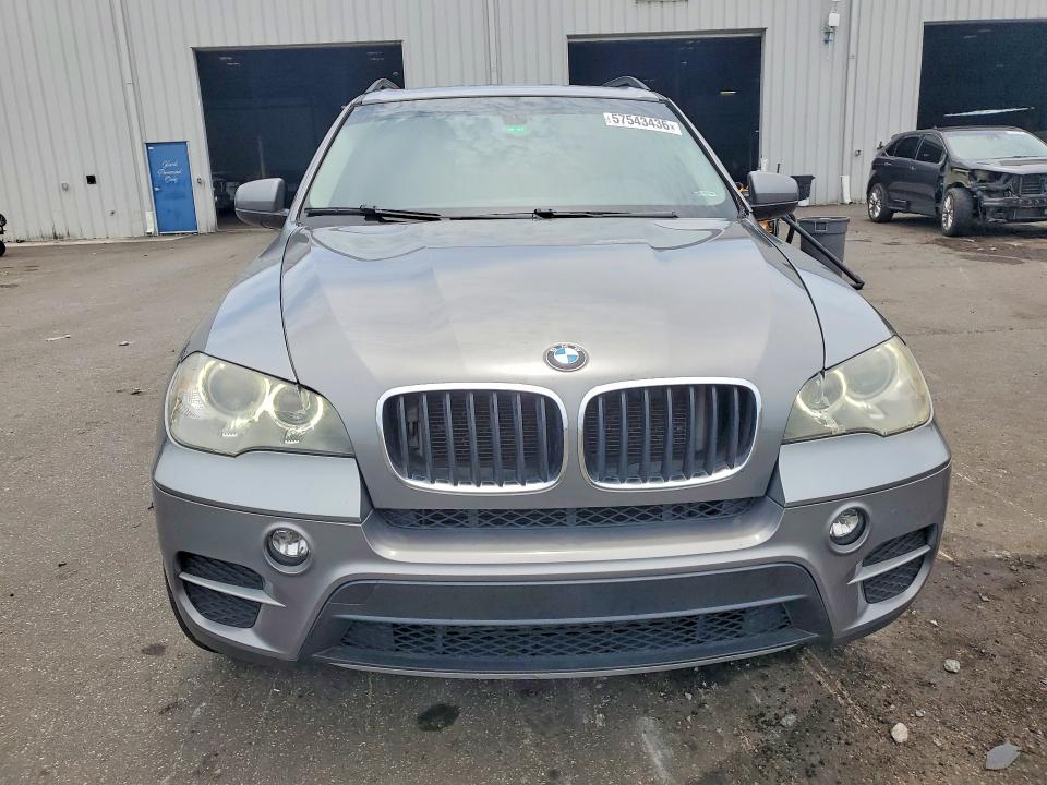 2013 BMW VIN 5UXZV4C58D0B03083 COPART salvage auction — MECHANICAL, Nc - Certificate Of Title, sold $1,000 on 2026-07-06 (photo 5)