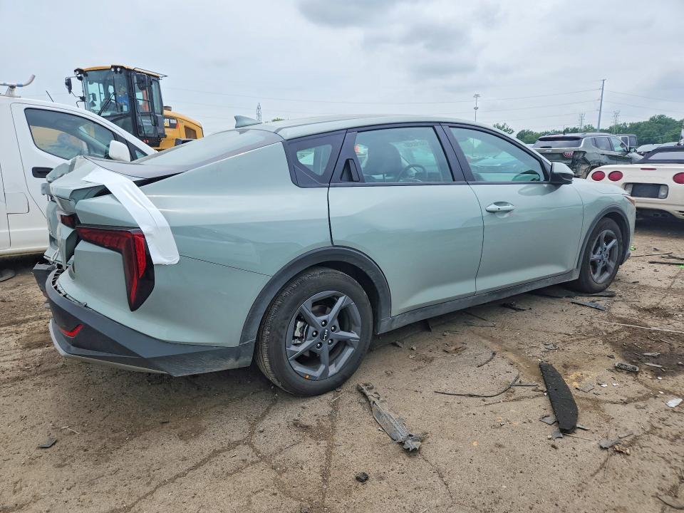 2025 Kia VIN 3KPFT4DE5SE108834 COPART salvage auction — REAR END, Mi - Scrap Certificate Of Title, sold $6,000 on 2026-07-03 (photo 3)