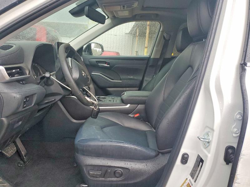 2026 Toyota VIN 5TDKDRBH0TS608493 COPART salvage auction — FRONT END, Tx - Certificate Of Title, sold $32,000 on 2026-07-06 (photo 7)