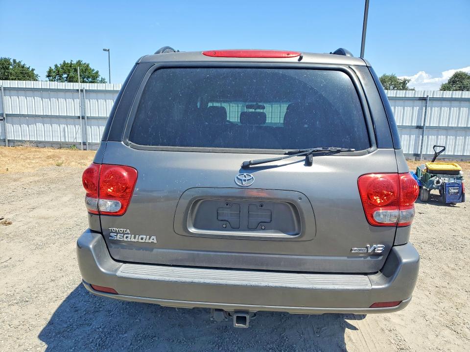 2006 Toyota Sequoia VIN 5TDZT34A76S271811 COPART salvage auction — VANDALISM, CA - SALVAGE CERTIFICATE, sold $1,000 on 2026-07-07 (photo 6)