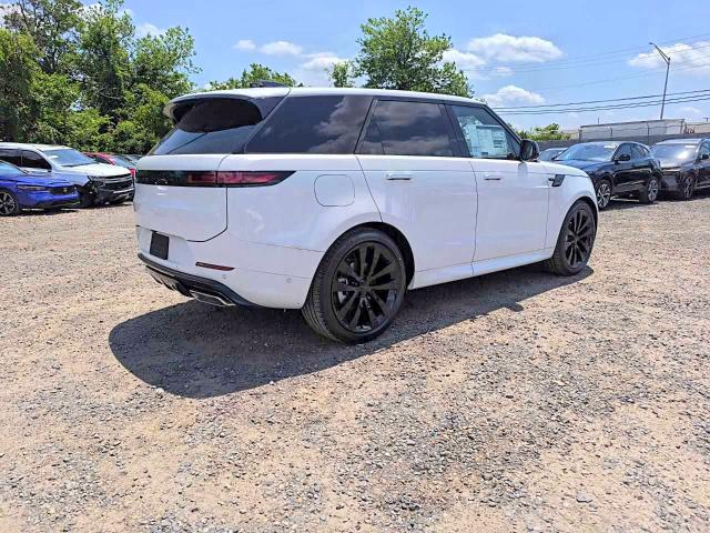 2026 Land rover RANGE ROVER VIN SAL1L9FUXTA623515 COPART salvage auction — HAIL, Nj - Cert Of Title-Salvage, sold $75,000 on 2026-07-31 (photo 4)
