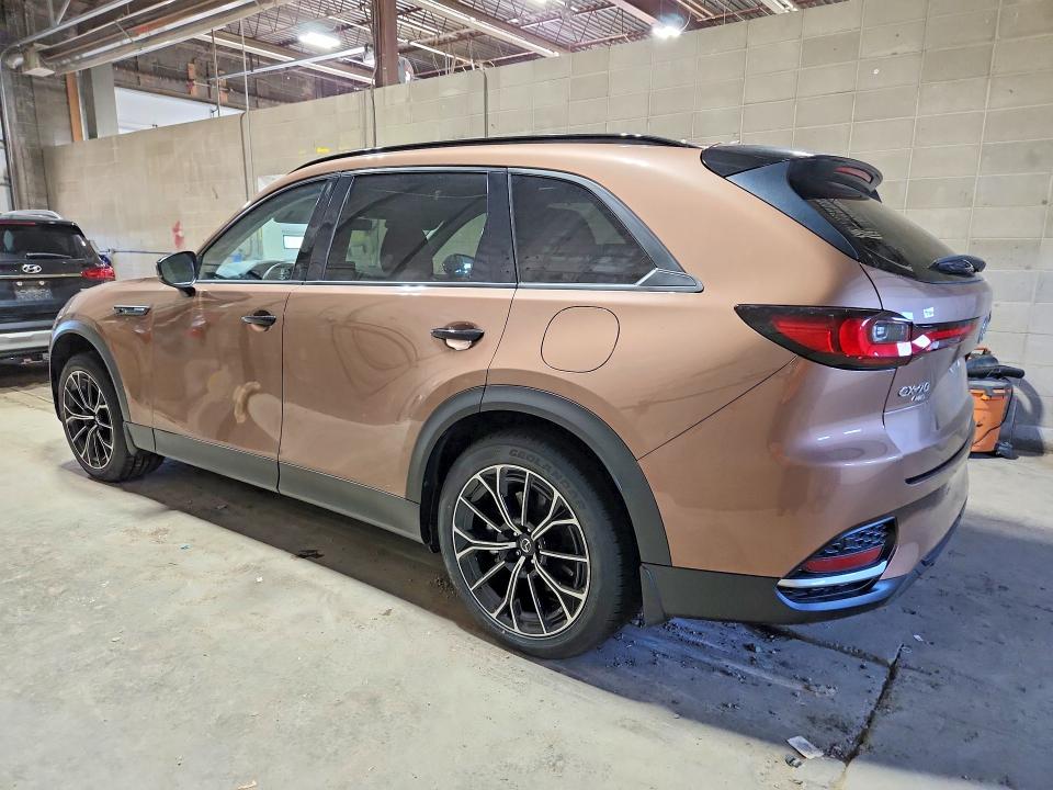 2025 Mazda Cx-70 VIN JM3KJDHA0S1100176 COPART salvage auction — SIDE, MN - CERT OF TITLE-SALVAGE, sold $15,900 on 2026-08-27 (photo 2)
