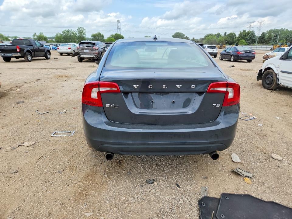 2013 Volvo S60 VIN YV1612FS7D2190217 COPART salvage auction — FRONT END, Il - Salvage Certificate, sold $400 on 2026-08-11 (photo 6)