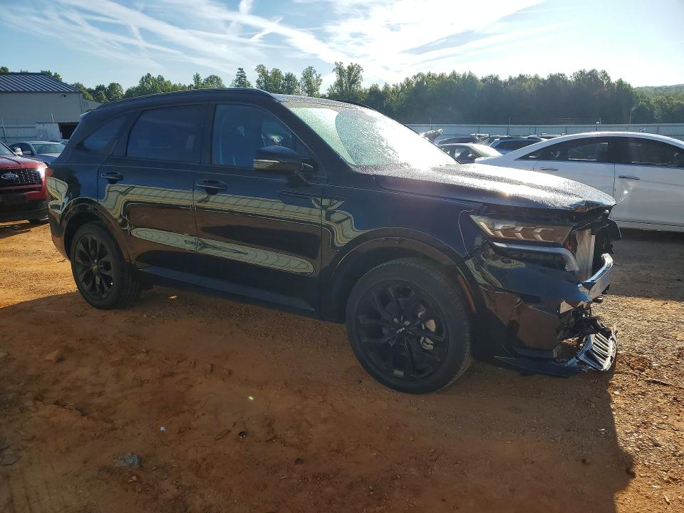 2023 Kia Sorento VIN 5XYRK4LF1PG231681 COPART salvage auction — FRONT END, Va - Cert Of Title - Salvage, sold $10,700 on 2026-07-31 (photo 4)