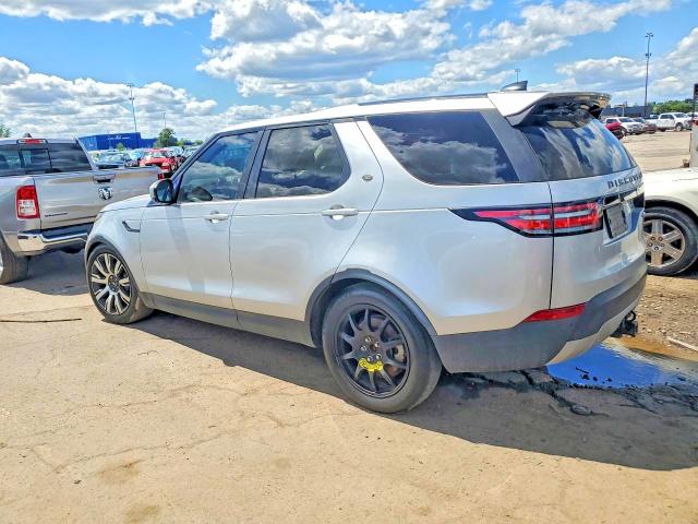 2018 Land rover VIN SALRR2RVXJA059181 COPART salvage auction — MINOR DENT/SCRATCHES, Va - Dealer Only Clean Title (P), sold $975 on 2026-07-24 (photo 2)