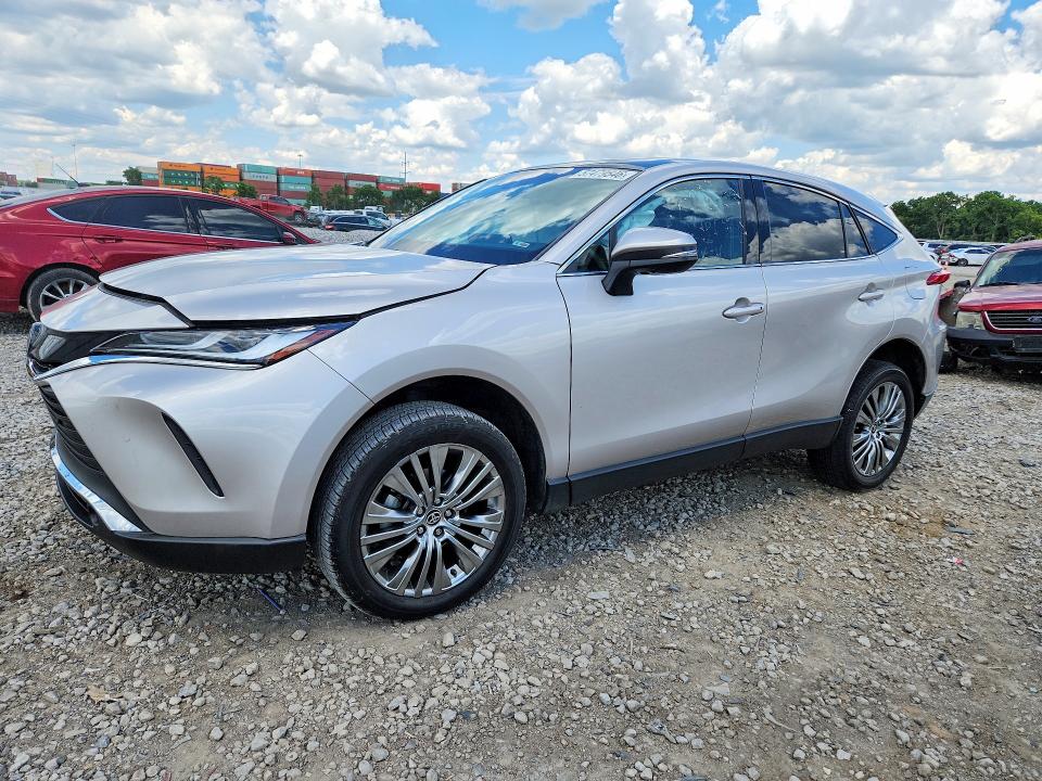 2024 Toyota Venza VIN JTEAAAAH7RJ175909 COPART salvage auction — SIDE, OH - CERT OF TITLE-SALVAGE, sold $5,300 on 2026-07-28 (photo 1)
