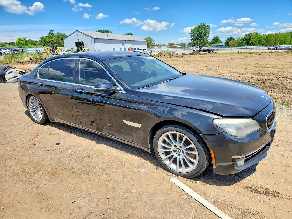 2013 BMW VIN WBAYF8C52DD140067 COPART salvage auction — MINOR DENT/SCRATCHES, Oh - Certificate Of Title, sold $425 on 2026-07-20 (photo 4)