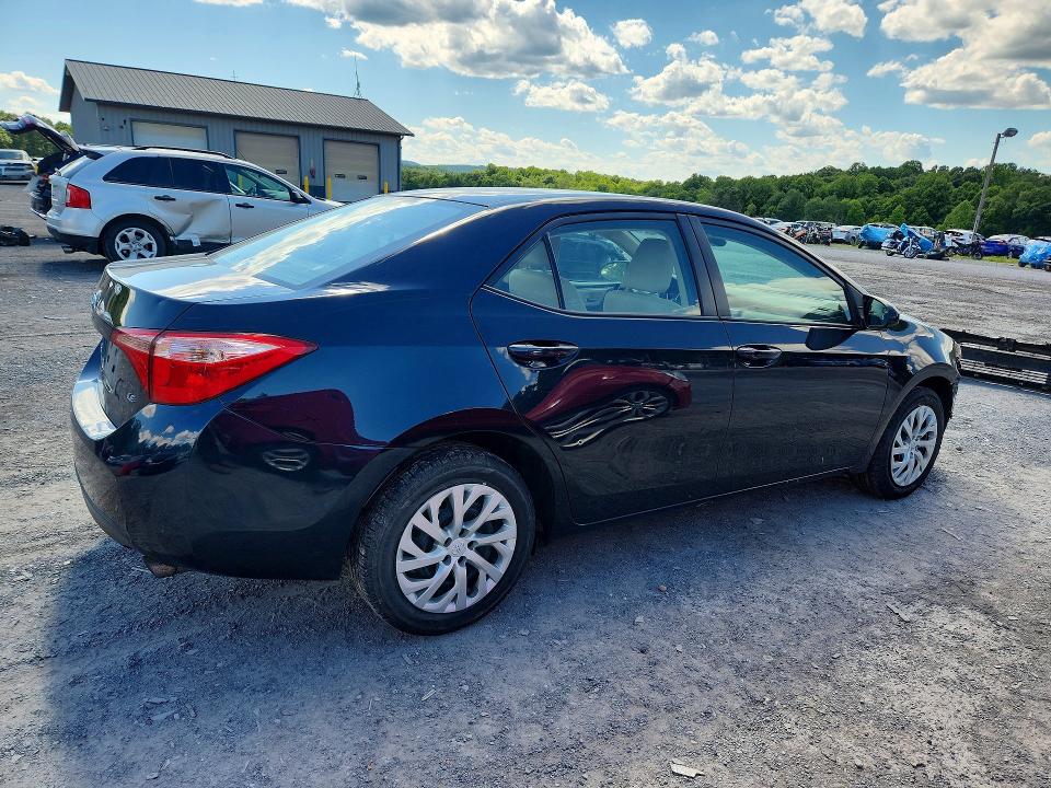 2017 Toyota Corolla VIN 2T1BURHE2HC925687 COPART salvage auction — FRONT END, Pa - Certificate Of Salvage, sold $3,200 on 2026-07-02 (photo 3)