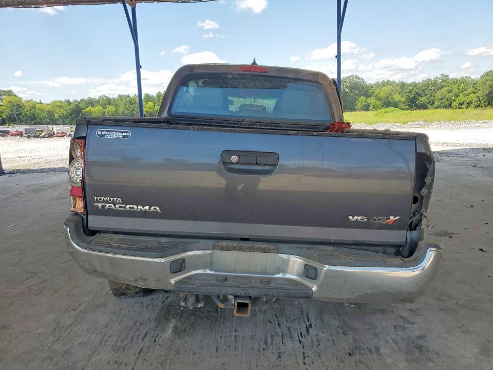 2015 Toyota Tacoma VIN 5TFLU4EN4FX122129 COPART salvage auction — ROLLOVER, Ga - Cert Of Title-Salvage, sold $850 on 2026-07-30 (photo 6)