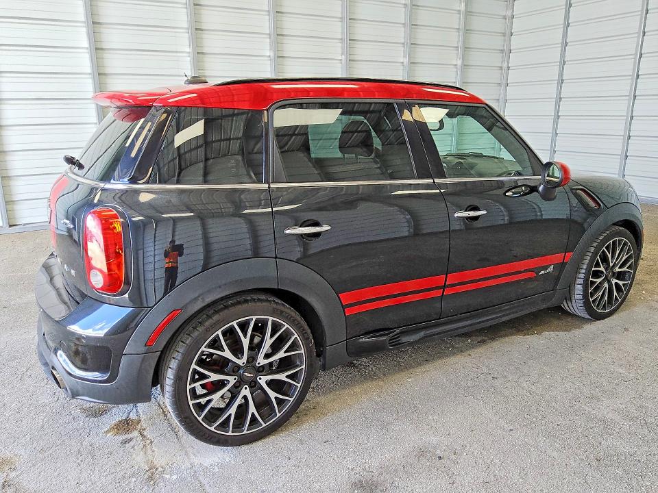 2016 Mini Cooper VIN WMWXD1C52GWT97635 COPART salvage auction — MINOR DENT/SCRATCHES, FL - CERTIFICATE OF TITLE, sold $3,100 on 2026-07-09 (photo 3)