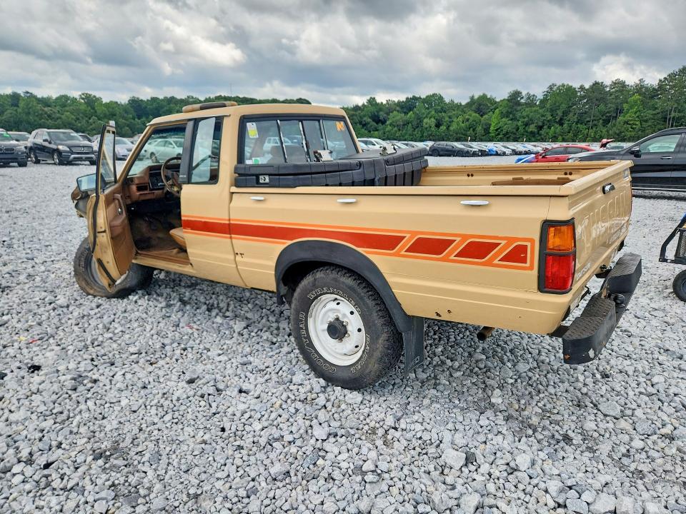 1984 Datsun 720 VIN JN6ND06Y4EW008725 COPART salvage auction — FRONT END, GA - CERT OF TITLE-SALVAGE, sold $900 on 2026-07-16 (photo 2)