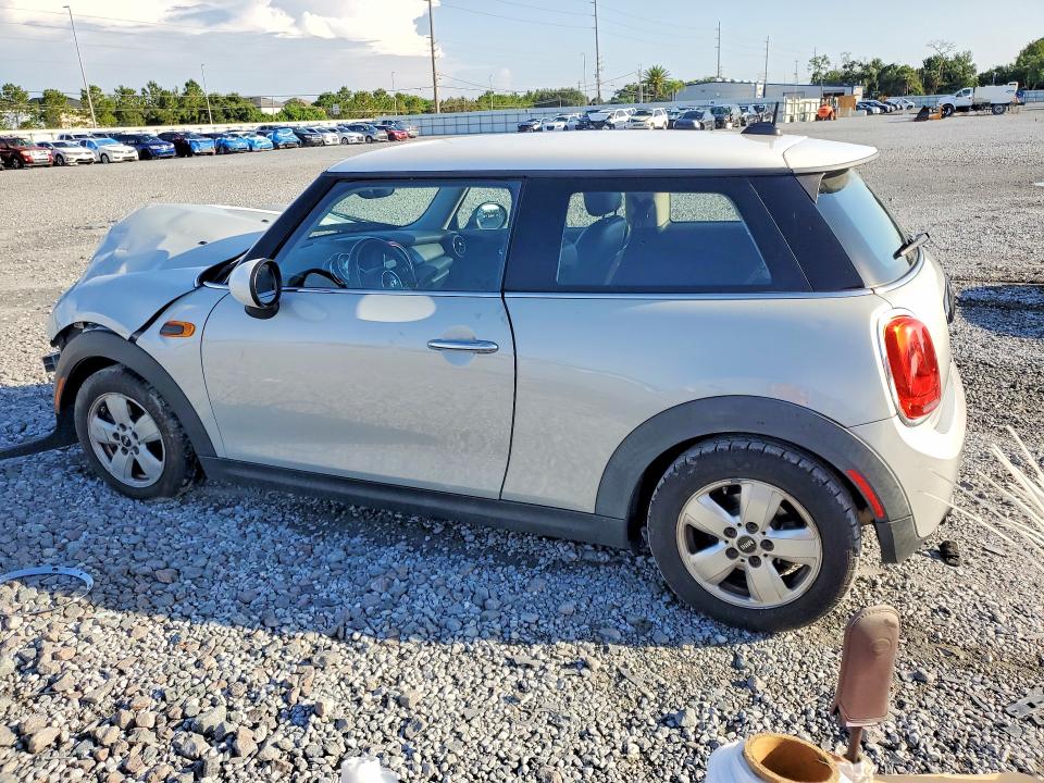 2016 Mini Cooper VIN WMWXP5C55G2D13476 COPART salvage auction — FRONT END, Fl - Cert Of Title Slvg Rebuildable, sold $625 on 2026-07-17 (photo 2)