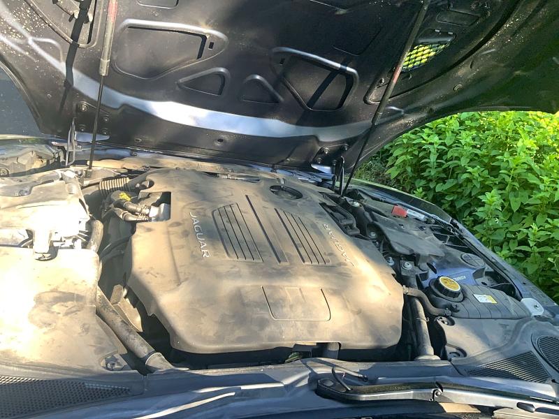 2018 Jaguar F-type VIN SAJD85FVXJCK49031 COPART salvage auction — MINOR DENT/SCRATCHES, Ny - Cert Of Title-Rebuilt Salvage (P), sold $17,600 on 2026-07-16 (photo 7)