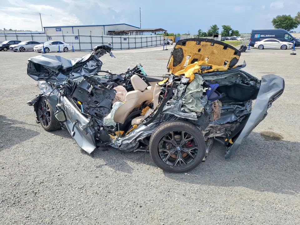 2026 BMW 2 series VIN WBA83GG01T7U55313 COPART salvage auction — ALL OVER, FL - CERTIFICATE OF DESTRUCTION, sold $375 on 2026-07-20 (photo 2)