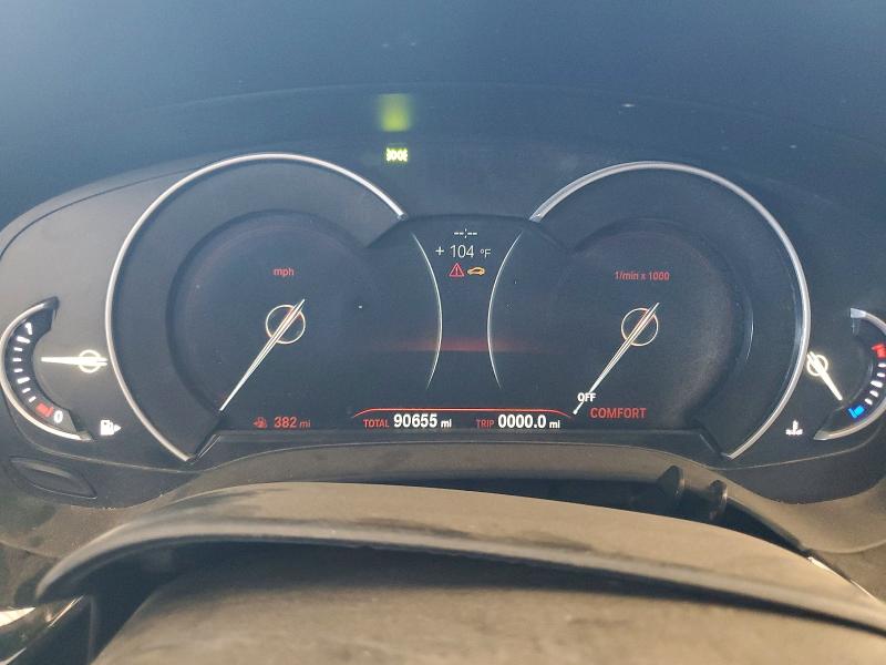 2017 BMW 5er VIN WBAJE7C38HWA03466 COPART salvage auction — MINOR DENT/SCRATCHES, Tx - Certificate Of Title, sold $10,200 on 2026-07-20 (photo 9)