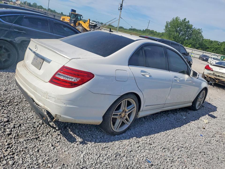 2014 Mercedes-benz C-klasse VIN WDDGF4HB4ER305701 COPART salvage auction — FRONT END, Al - Certificate Of Title, sold $325 on 2026-07-28 (photo 3)