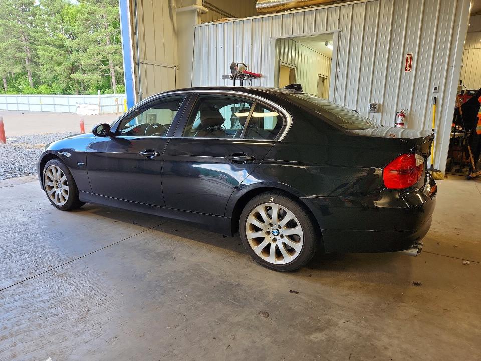 2006 BMW 3 series VIN WBAVD33536KV64173 COPART salvage auction — FRONT END, MN - CERT OF TITLE-PRIOR SALVAGE, sold $525 on 2026-07-28 (photo 2)