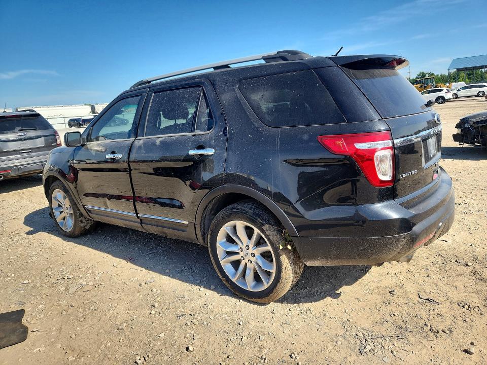 2013 Ford Explorer VIN 1FM5K8F80DGB89236 COPART salvage auction — ENGINE BURN, Mo - Salvage Certificate Of Title, sold $675 on 2026-07-02 (photo 2)