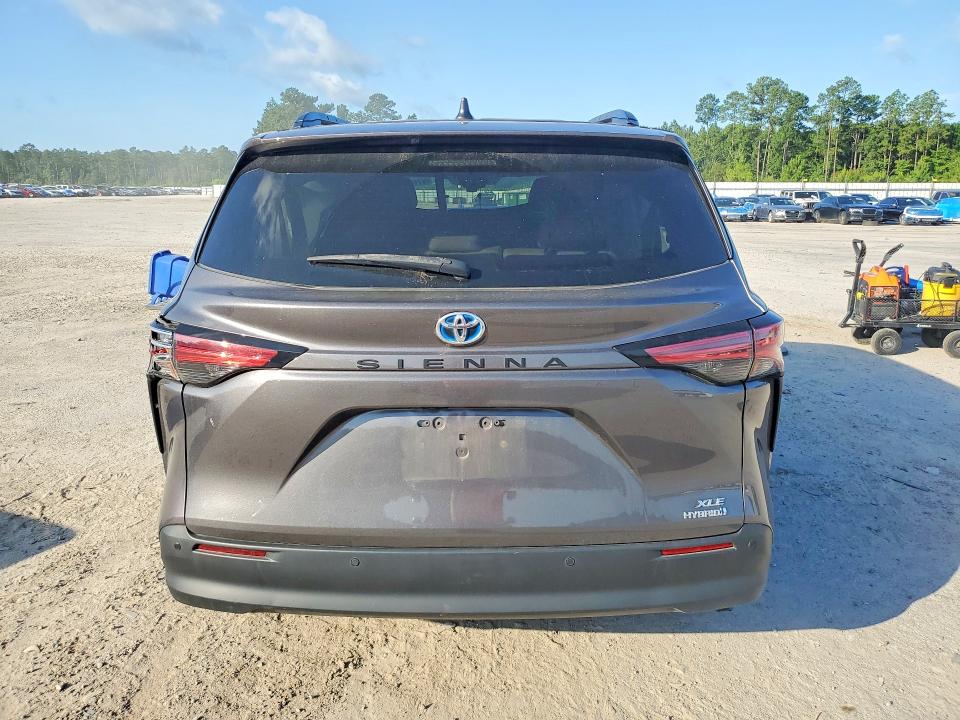 2021 Toyota VIN 5TDYRKEC9MS054780 COPART salvage auction — FRONT END, Sc - Cert Of Title-Salvage, sold $6,900 on 2026-07-27 (photo 6)