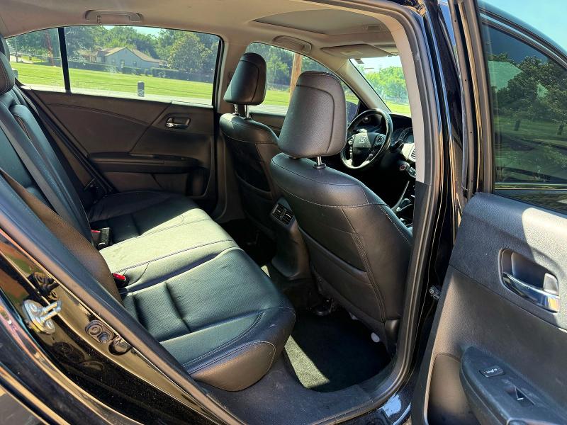 2016 Honda Accord VIN 1HGCR3F95GA030921 COPART salvage auction — MINOR DENT/SCRATCHES, Ok - Cert Of Title-Repossession (P), sold $4,650 on 2026-07-02 (photo 6)