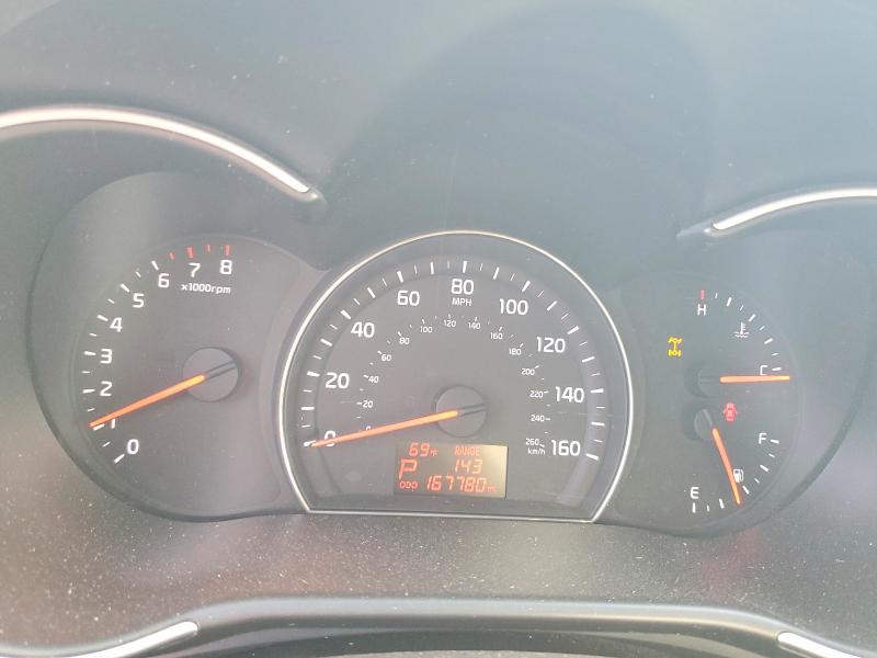 2015 Kia Sorento VIN 5XYKTDA60FG614611 COPART salvage auction — SIDE, In - Cert Of Title-Salvage Title, sold $175 on 2026-07-28 (photo 9)
