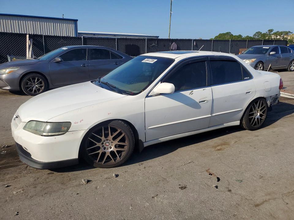 1998 Honda Accord VIN 1HGCG1659WA055911 COPART salvage auction — REAR END, FL - CERT OF TITLE SLVG REBUILDABLE, sold $375 on 2026-07-02 (photo 1)