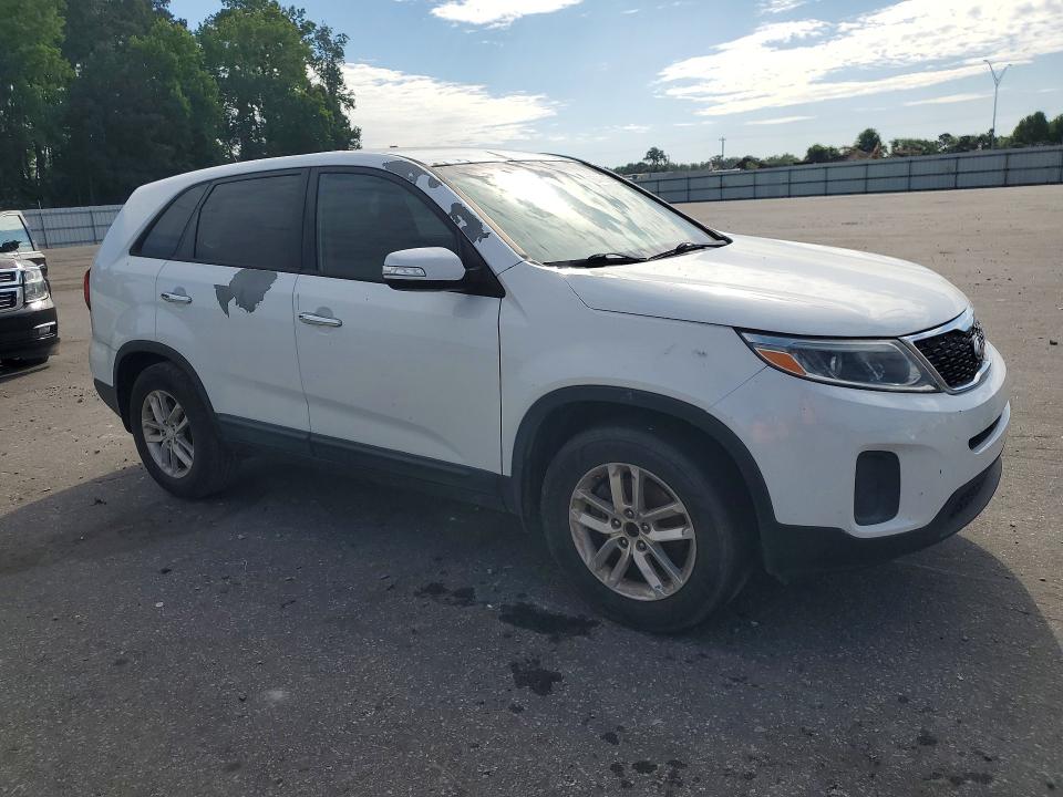 2015 Kia Sorento VIN 5XYKT3A63FG615469 COPART salvage auction — UNDERCARRIAGE, Nc - Dealer Only Clean Title, sold $975 on 2026-07-09 (photo 4)